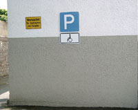 Behindertenparkplatz Behindertenparkplatz
